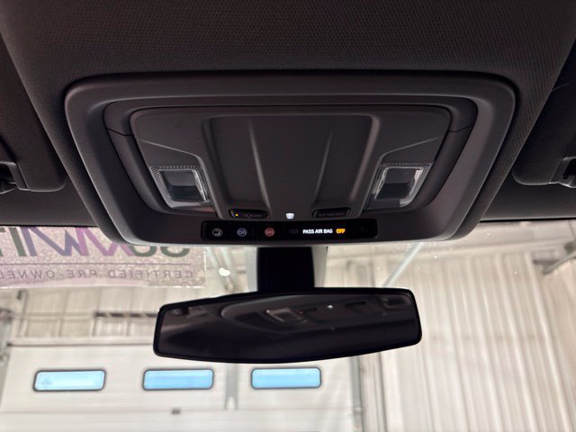 Used 2022 Chevrolet Silverado 1500 RST AWD/4WD image 21