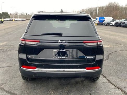 Used 2023 Jeep Grand Cherokee Limited AWD/4WD image 4