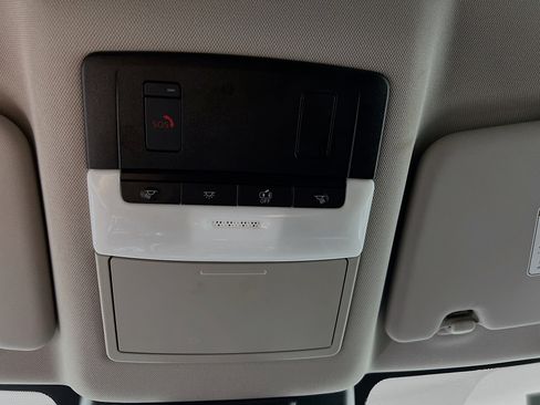 Used 2024 Nissan Rogue SV FWD image 21