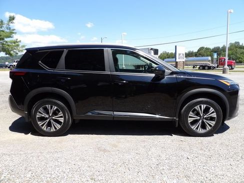 Used 2023 Nissan Rogue SV w/ SV Premium Package AWD/4WD image 5