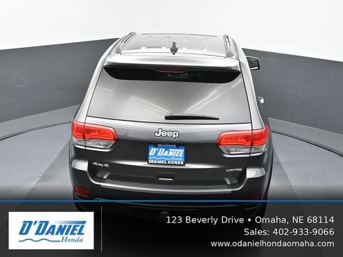 Used 2015 Jeep Grand Cherokee Limited w/ Trailer Tow Group IV AWD/4WD image 17