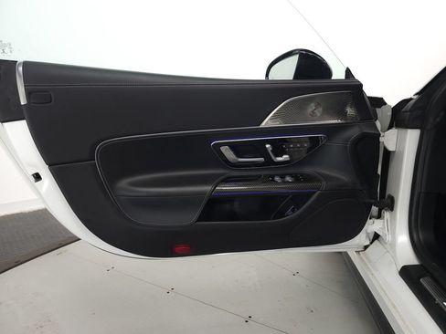 Used 2022 Mercedes-Benz SL 63 AMG 4MATIC image 6