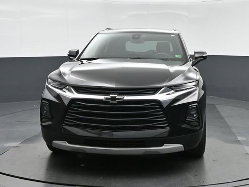 Used 2022 Chevrolet Blazer LT image 2