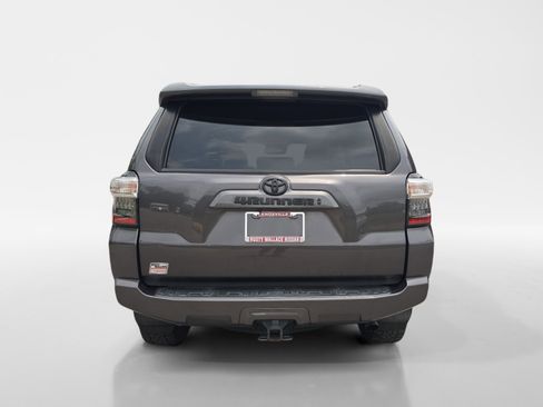 Used 2020 Toyota 4Runner SR5 Premium w/ Moonroof Package AWD/4WD image 4