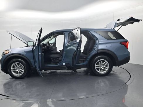 Used 2026 Ford Explorer Active AWD/4WD image 67