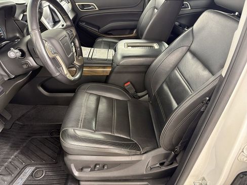 Used 2019 GMC Yukon Denali w/ Open Road Package image 7