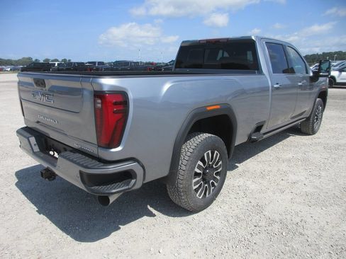 New 2026 GMC Sierra 3500 Denali Ultimate AWD/4WD image 5