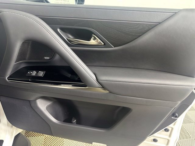 Used 2025 Lexus LX 700h Luxury w/ Appearance Package AWD/4WD image 33