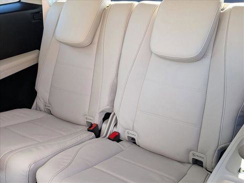 New 2026 Mercedes-Benz GLS 450 4MATIC image 18