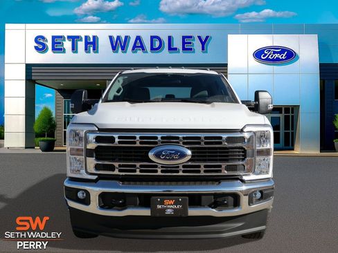 New 2026 Ford F350 XLT image 4