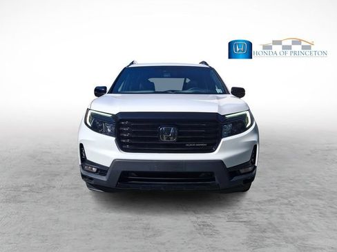 Used 2024 Honda Passport Black Edition image 2