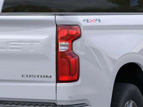 New 2026 Chevrolet Silverado 1500 Custom AWD/4WD image 11