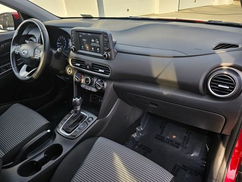 Used 2020 Hyundai Kona SEL image 20