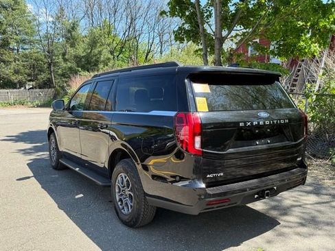Certified 2025 Ford Expedition Max Active AWD/4WD image 4