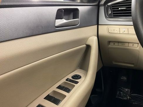 Used 2018 Hyundai Sonata SEL image 19