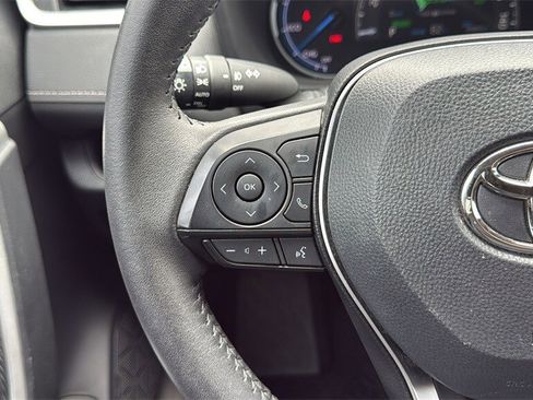 Used 2024 Toyota RAV4 XLE Premium image 19