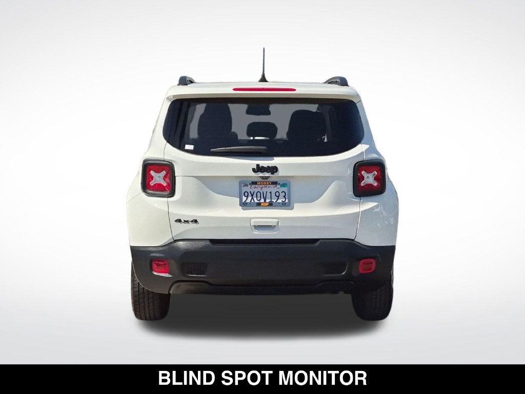 Used 2023 Jeep Renegade Latitude AWD/4WD image 8