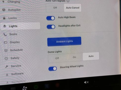 Used 2020 Tesla Model Y Long Range image 12