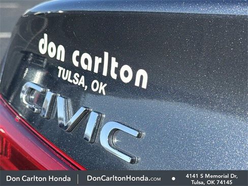 Used 2023 Honda Civic Sport image 6