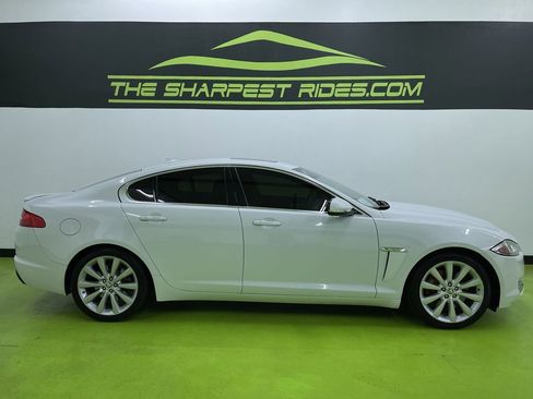 Used 2013 Jaguar XF 3.0 image 10