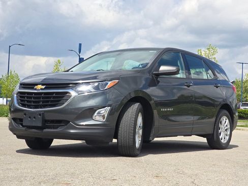 Used 2019 Chevrolet Equinox LS FWD image 10