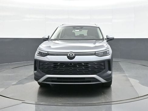 New 2026 Volkswagen Tiguan S AWD/4WD image 2