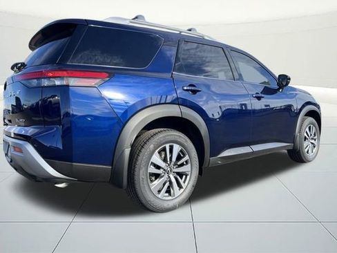 New 2025 Nissan Pathfinder SL w/ Lighting Package (N92) image 5