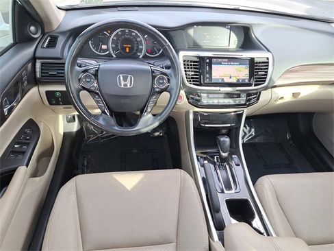 Used 2016 Honda Accord EX-L image 14
