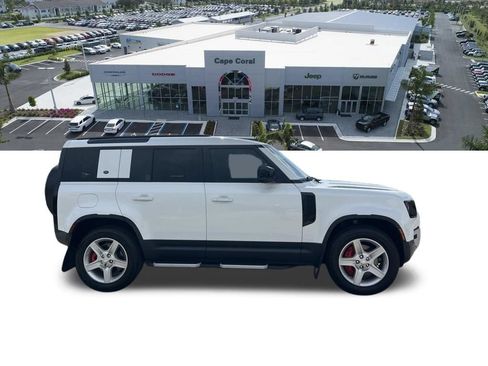 Used 2020 Land Rover Defender 110 SE AWD/4WD image 4