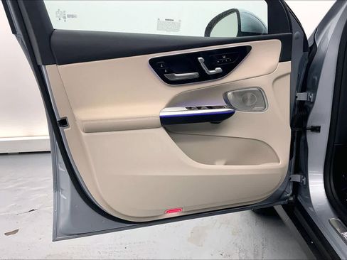 Used 2026 Mercedes-Benz GLC 300 image 20