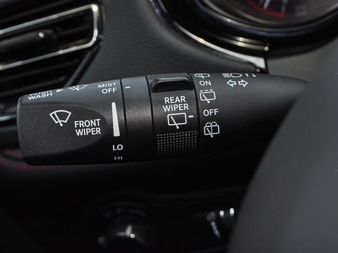 Used 2025 Dodge Durango R/T AWD/4WD image 31