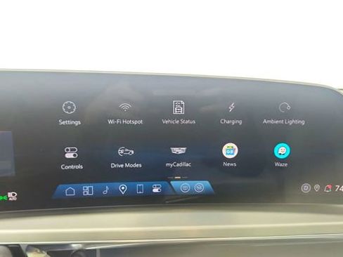 Used 2024 Cadillac Lyriq Luxury image 51