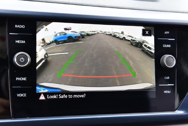 Used 2023 Volkswagen Taos SE FWD image 12