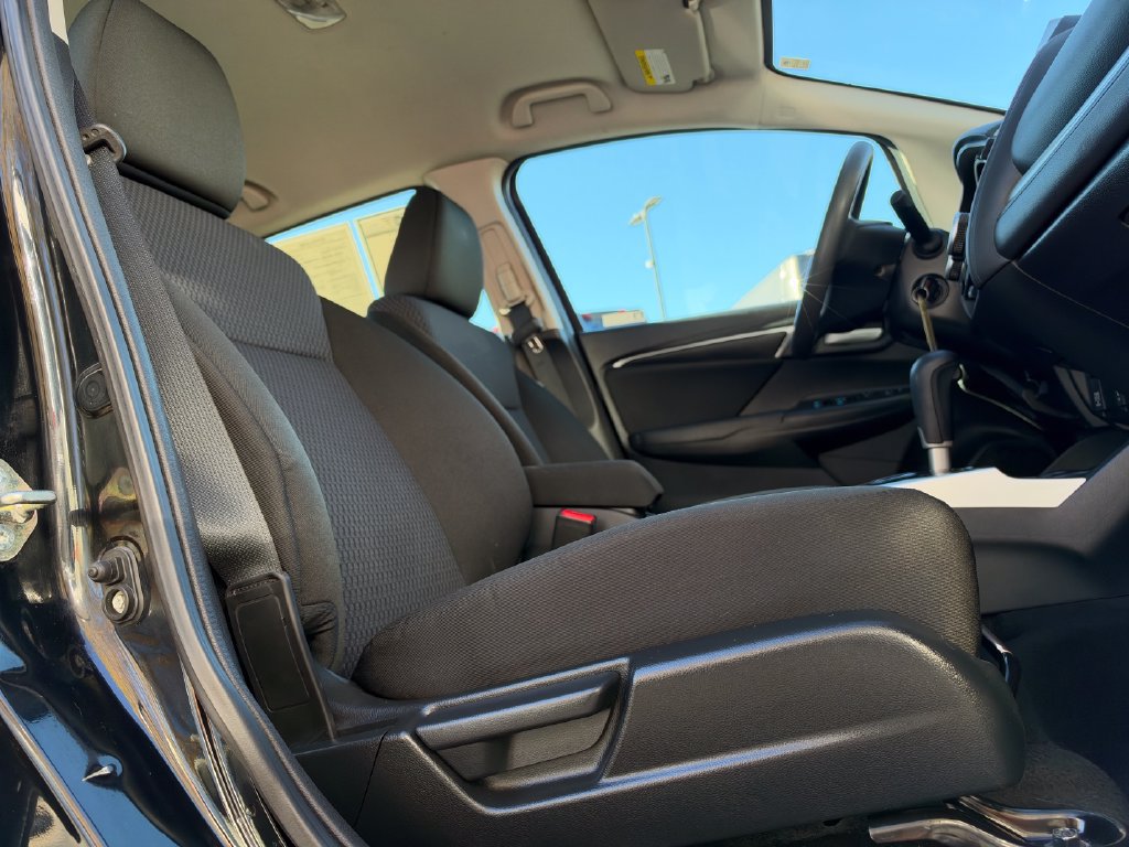 Used 2019 Honda Fit LX image 10