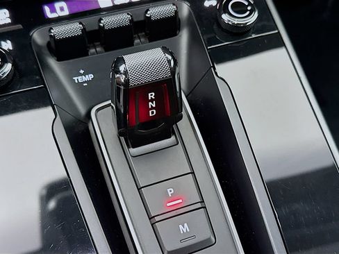 Certified 2023 Porsche 911 Carrera 4S AWD/4WD image 18