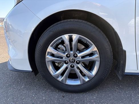 Certified 2021 Toyota Sienna Platinum image 6