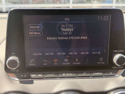 Used 2020 Nissan Sentra SV FWD image 25