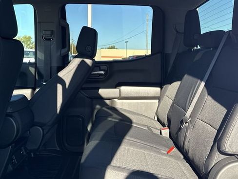 New 2026 GMC Sierra 1500 Pro w/ Pro Value Package AWD/4WD image 9