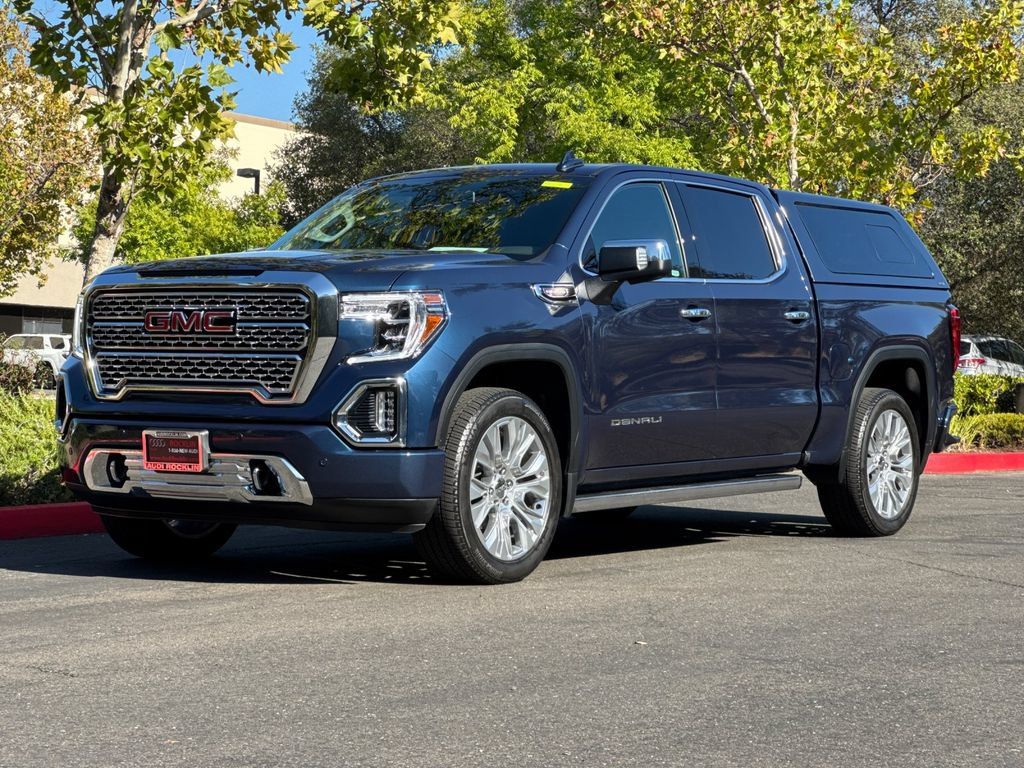 Used 2022 GMC Sierra 1500 Denali w/ Denali Premium Package AWD/4WD image 9