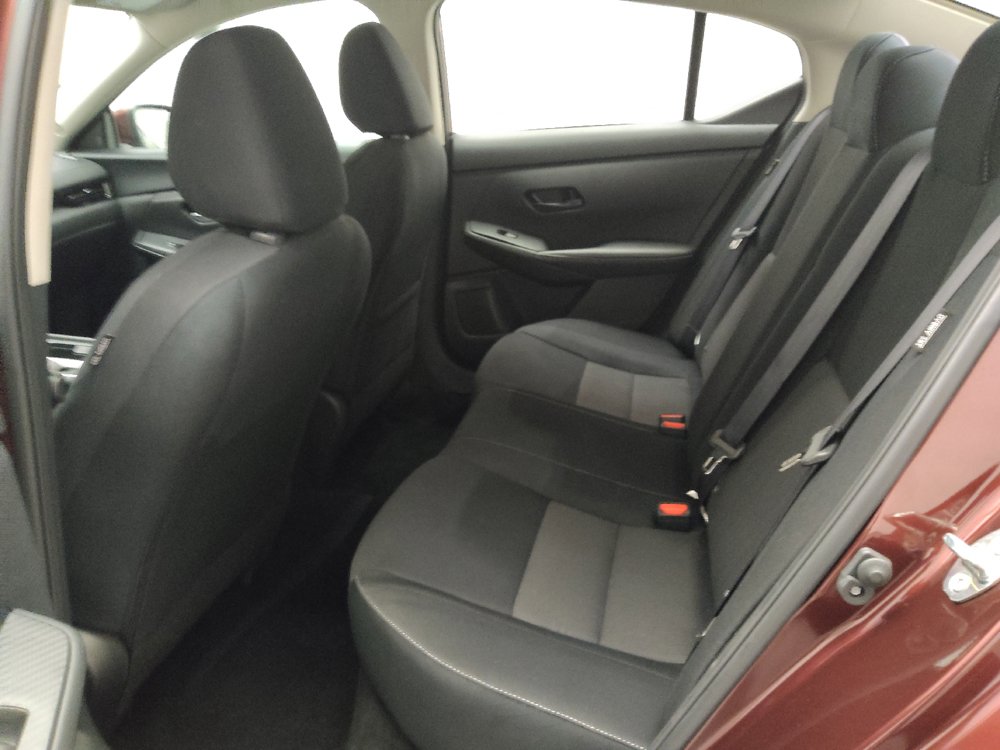 Used 2024 Nissan Sentra SV FWD image 18