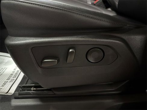 Used 2024 GMC Sierra 1500 SLT image 51