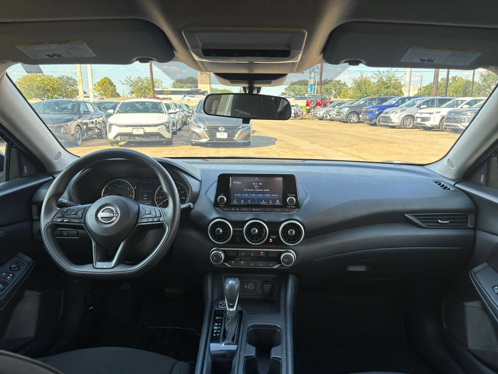 Used 2025 Nissan Sentra S FWD image 30
