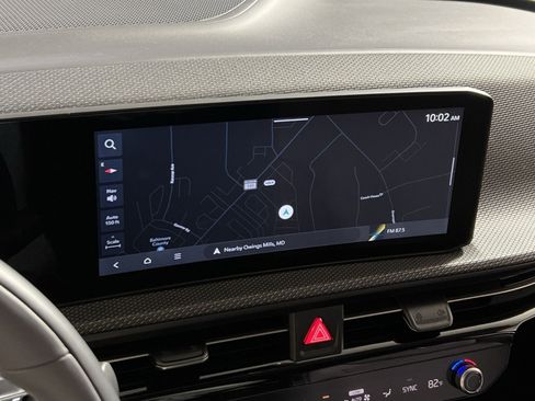 New 2025 Kia EV6 Wind image 18