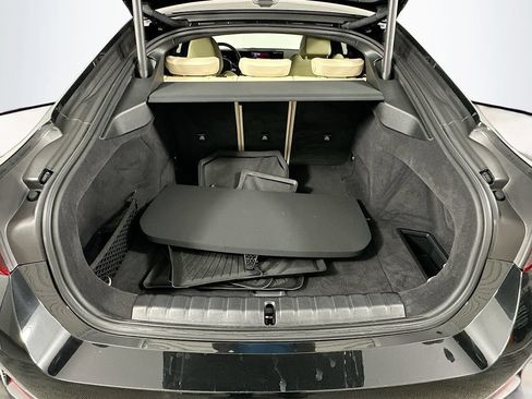 Used 2023 BMW i4 eDrive35 w/ Premium Package RWD image 27