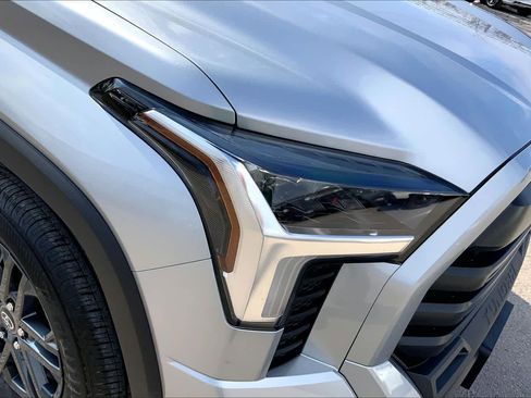 Used 2025 Toyota Tundra SR5 image 26