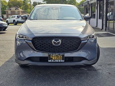 Used 2023 MAZDA CX-5 Carbon Edition image 2