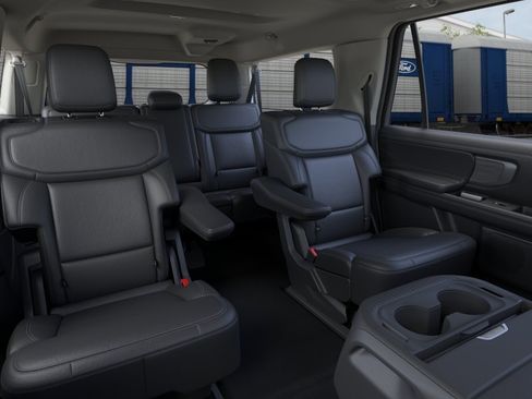 New 2026 Ford Expedition Max Platinum AWD/4WD image 24