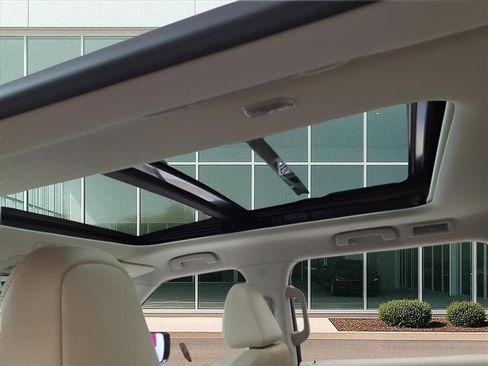 New 2026 Nissan Armada Platinum image 12