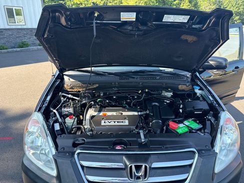 Used 2006 Honda CR-V LX image 14