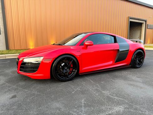 Used 2011 Audi R8 V10 AWD/4WD image 17